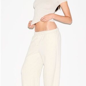 SKIMS $88 NWT  Cotton Fleece Straight Leg Pant - Oatmeal Heather